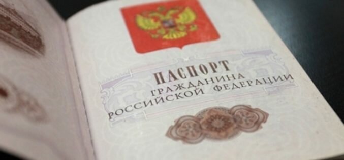 Гражданин КР осужден на 5 лет за кражу паспортов в поезда в Новгородской области