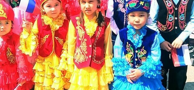 В День России, 12 июня 2017 года, в Тюмени состоялся XXIII фестиваль национальных культур «Мост дружбы».